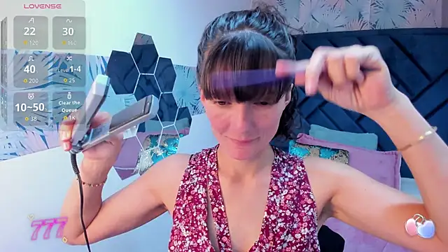 Valery More   online show from May 15, 2026, 12:47 pm