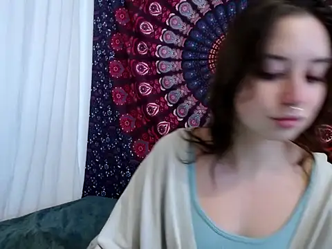 Snapshot of AdalynKiss chatting on November 26, 2025, 7:19 am AdalynKiss online show from November 26, 2025, 7:19 am