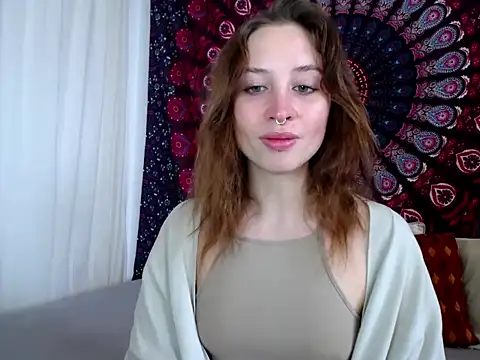 AdalynKiss online show from April 14, 2026, 6:29 am