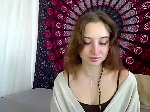 AdalynKiss online show from March 27, 2026, 7:28 am