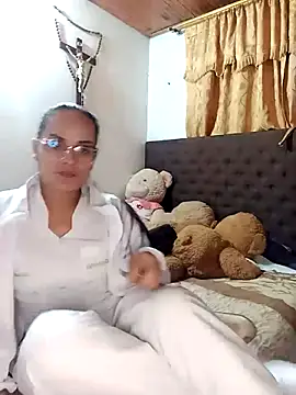 QueenBDSM online show from October 28, 2025, 2:12 am