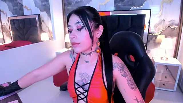 SusanVilla online show from June 11, 2026, 8:28 pm