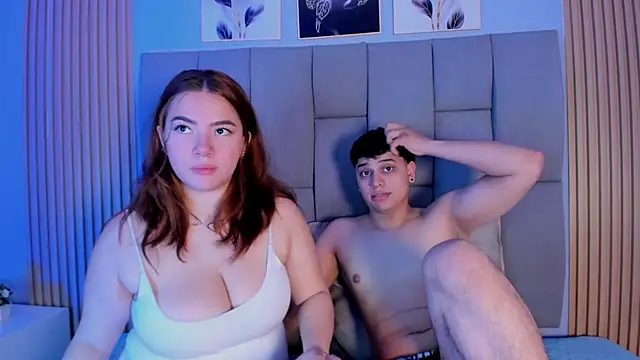 Kandyfrees  online show from November 15, 2025, 7:29 pm