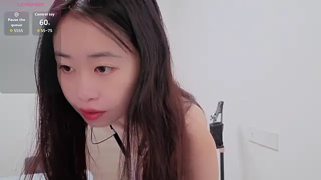 Snapshot of dudu-baby10 chatting on November 30, 2025, 4:35 am dudu-baby10 online show from November 30, 2025, 4:35 am