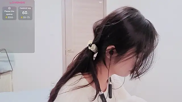 Snapshot of dudu-baby10 chatting on December 14, 2025, 3:28 pm dudu-baby10 online show from December 14, 2025, 3:28 pm