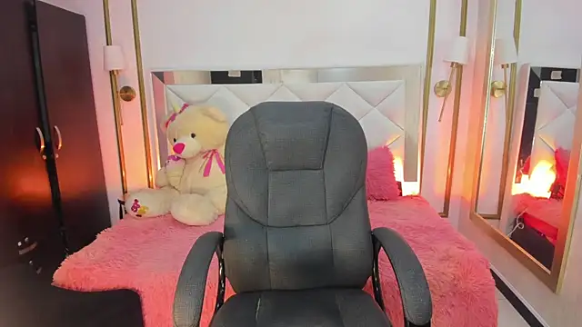 i kristi online show from February 28, 2026, 7:57 pm