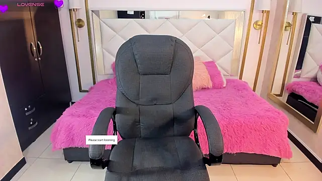 Snapshot of i_kristi chatting on October 21, 2025, 7:46 pm i kristi online show from October 21, 2025, 7:46 pm