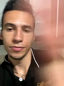 Snapshot of wiland_hot23 chatting on November 8, 2025, 3:43 am wiland hot23 online show from November 8, 2025, 3:43 am