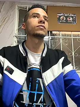 Snapshot of wiland_hot23 chatting on October 9, 2025, 8:42 pm wiland hot23 online show from October 9, 2025, 8:42 pm