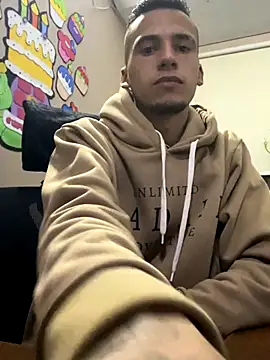 Snapshot of wiland_hot23 chatting on November 13, 2025, 6:39 am wiland hot23 online show from November 13, 2025, 6:39 am