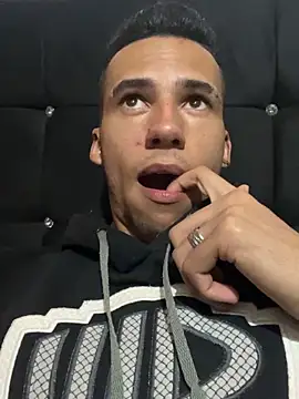 Snapshot of wiland_hot23 chatting on October 13, 2025, 4:14 am wiland hot23 online show from October 13, 2025, 4:14 am