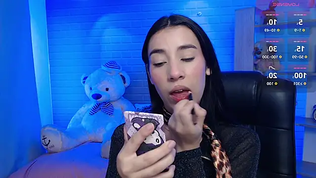 Snapshot of koyuki_san chatting on October 24, 2025, 9:25 pm koyuki san online show from October 24, 2025, 9:25 pm