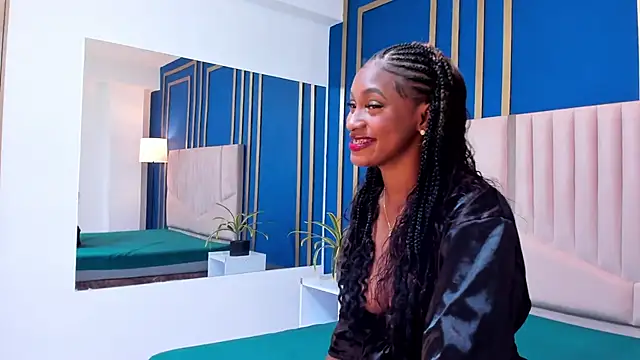 Snapshot of AmaraFierce chatting on October 21, 2025, 11:31 am AmaraFierce online show from October 21, 2025, 11:31 am