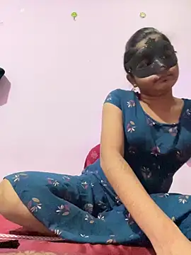 Snapshot of TeluguIshu_teen20 chatting on October 17, 2025, 6:32 pm TeluguIshu teen20 online show from October 17, 2025, 6:32 pm