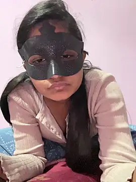 Snapshot of TeluguIshu_teen20 chatting on November 18, 2025, 6:00 pm TeluguIshu teen20 online show from November 18, 2025, 6:00 pm