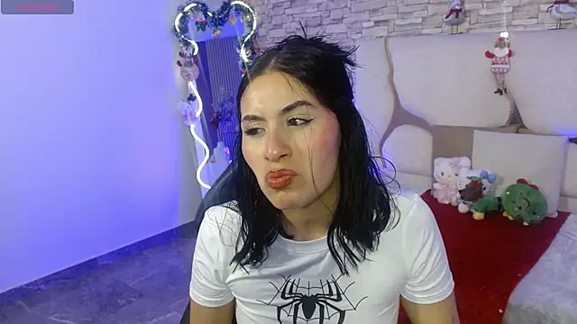 Snapshot of casse_tay chatting on December 3, 2025, 3:18 am casse tay online show from December 3, 2025, 3:18 am