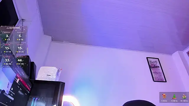 Snapshot of violet_blaze chatting on November 27, 2025, 10:16 am violet blaze online show from November 27, 2025, 10:16 am