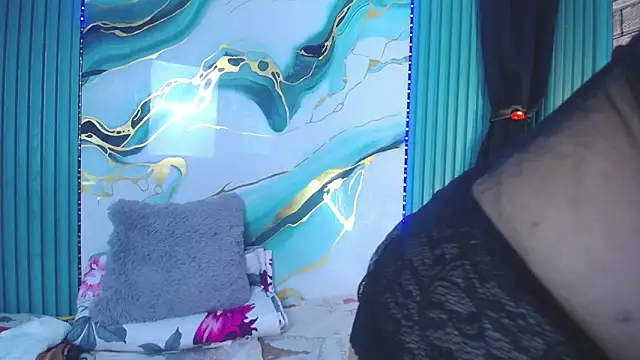 mavyhot303 online show from February 2, 2026, 11:37 pm