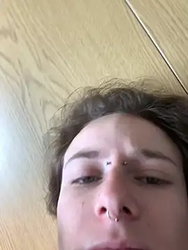 Snapshot of GoldenPussy1329 chatting on February 21, 2026, 3:14 pm GoldenPussy1329 online show from February 21, 2026, 3:14 pm