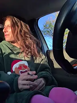 GoldenPussy1329 online show from November 18, 2025, 7:55 am