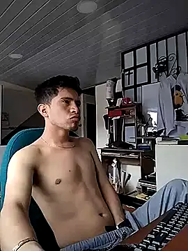 Snapshot of Angel_3-0 chatting on October 17, 2025, 6:43 pm Angel 3-0 online show from October 17, 2025, 6:43 pm