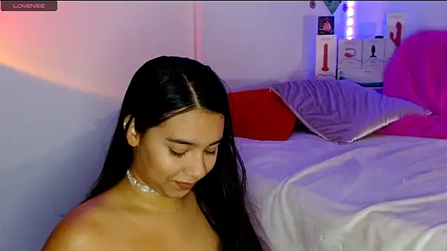 Sofi Booty07 online show from October 1, 2025, 11:41 pm