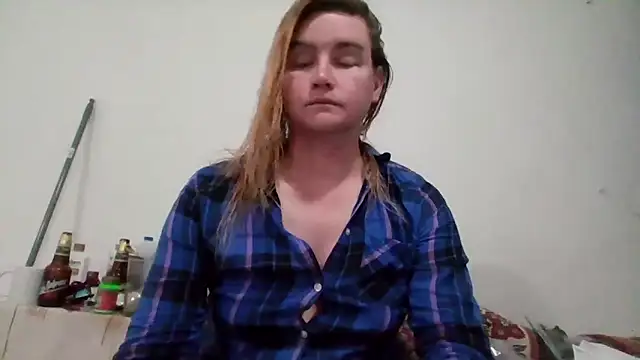 vagimosa online show from December 3, 2025, 2:56 am