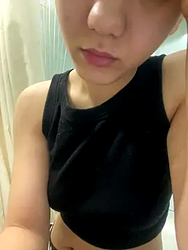 Snapshot of Beautiful661 chatting on December 15, 2025, 7:20 pm Beautiful661 online show from December 15, 2025, 7:20 pm