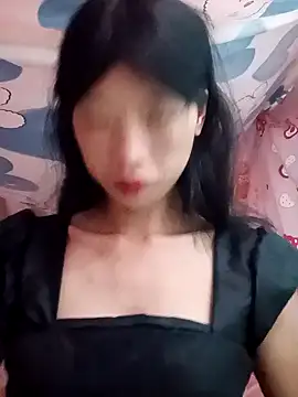 Khanhu xx online show from October 14, 2025, 4:13 am