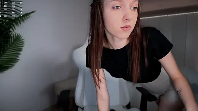 monnymoon online show from November 5, 2025, 5:10 am