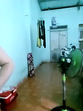 Snapshot of LitaQueen chatting on October 15, 2025, 6:27 pm LitaQueen online show from October 15, 2025, 6:27 pm