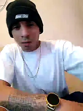 Snapshot of Tucloroformosexxx chatting on March 7, 2026, 9:20 pm Tucloroformosexxx online show from March 7, 2026, 9:20 pm