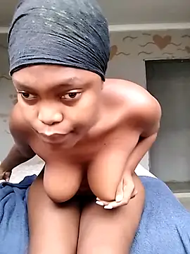 SexyValentinaXX online show from November 4, 2025, 4:16 am