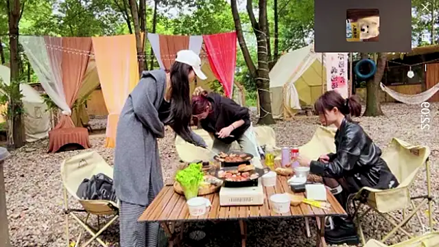 Comebaby-007 online show from October 21, 2025, 4:23 am