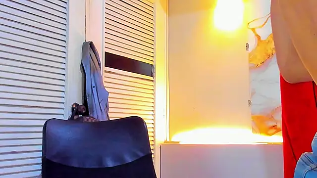 daniscot online show from October 23, 2025, 4:11 am