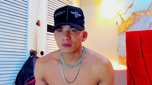 daniscot online show from October 15, 2025, 3:49 am