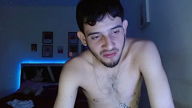 Snapshot of Sebasxxl12 chatting on February 23, 2026, 9:21 am Sebasxxl12 online show from February 23, 2026, 9:21 am