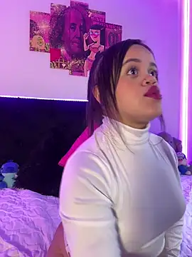 Sussyroxxx online show from November 3, 2025, 9:51 pm