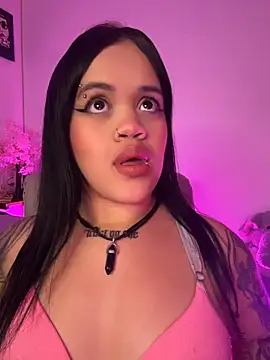 Snapshot of Sussyroxxx chatting on June 11, 2026, 4:42 am Sussyroxxx online show from June 11, 2026, 4:42 am