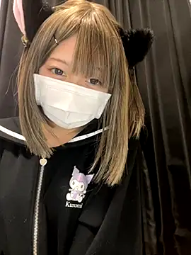 Snapshot of Nyamo-chan chatting on October 10, 2025, 4:08 pm Nyamo-chan online show from October 10, 2025, 4:08 pm