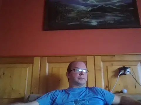 Rado2812 online show from October 5, 2025, 7:54 am