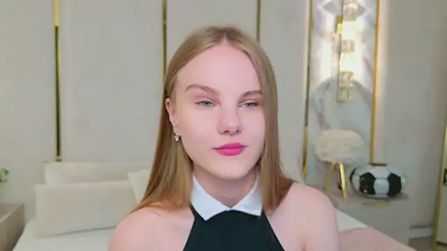 Snapshot of Lili_Lohan chatting on July 9, 2026, 5:08 am Lili Lohan online show from July 9, 2026, 5:08 am
