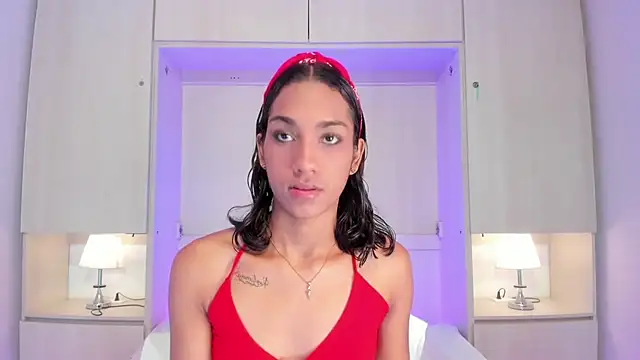Snapshot of AnahiCollins chatting on July 16, 2026, 12:13 pm AnahiCollins online show from July 16, 2026, 12:13 pm