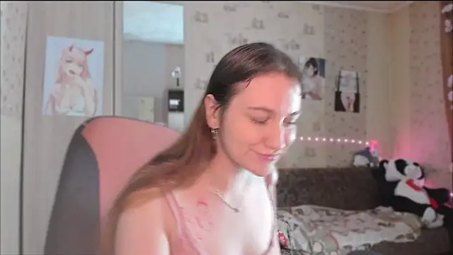 cyberprincessss online show from October 5, 2025, 7:15 pm