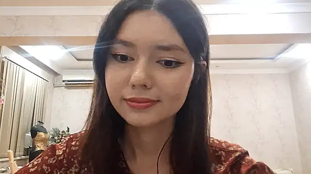 ImogeneMalinconico online show from October 22, 2025, 5:45 pm