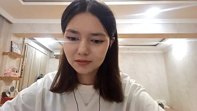 ImogeneMalinconico online show from October 10, 2025, 12:28 pm