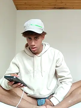 Snapshot of The_boy_good chatting on November 22, 2025, 5:23 pm The boy good online show from November 22, 2025, 5:23 pm