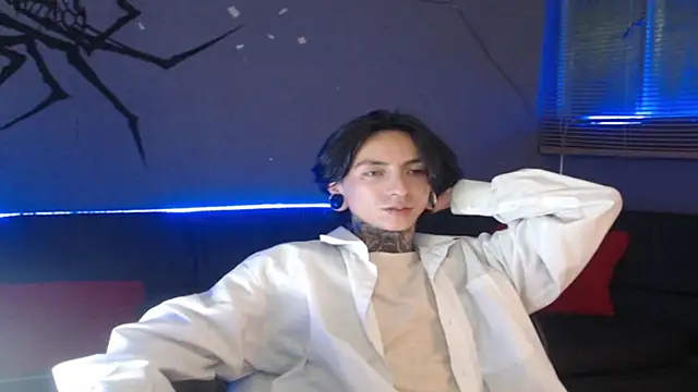 Snapshot of Kuregari_xs chatting on November 13, 2025, 5:55 am Kuregari xs online show from November 13, 2025, 5:55 am