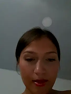 Snapshot of Cielo6925 chatting on October 5, 2025, 7:59 pm Cielo6925 online show from October 5, 2025, 7:59 pm
