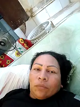 Snapshot of Dirty_Candy chatting on November 17, 2025, 4:33 pm Dirty Candy online show from November 17, 2025, 4:33 pm